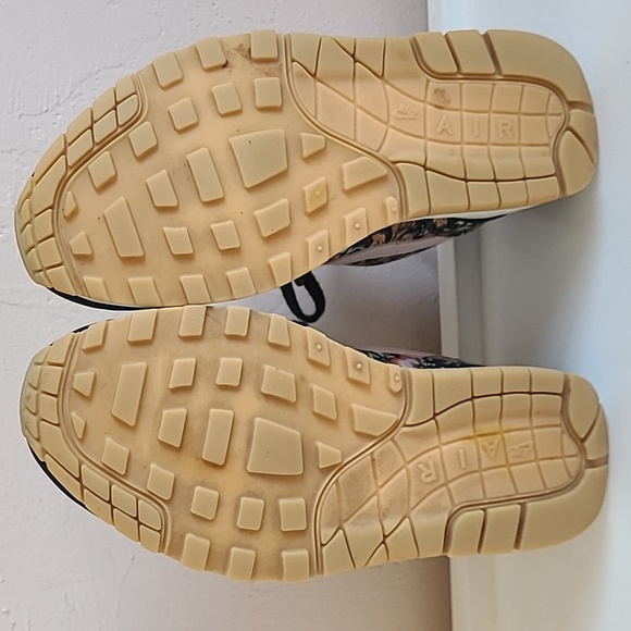 Nike AIR MAX 1 Heritage SPRING MIX Black Floral  Women's Size 7 Rare - Picture 11 of 14